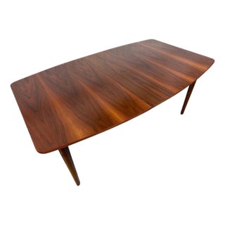 Mid-Century Modern Walnut Dining Table For Sale