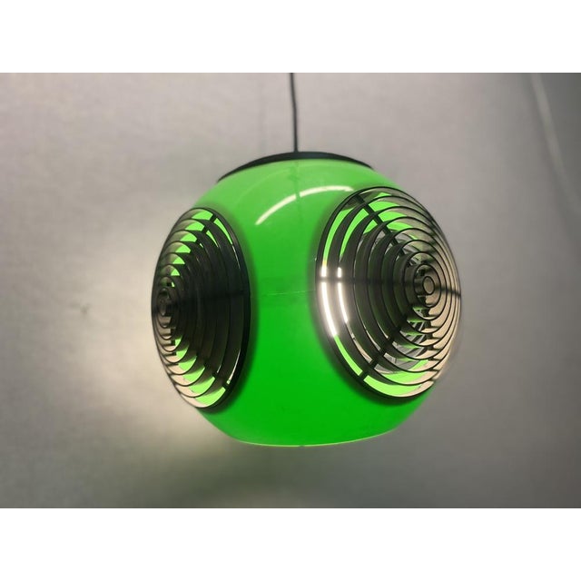 Vintage Ufo Ceiling Lamp in Green Plastic and with Black Grids from Massive Lighting, 1970s For Sale - Image 18 of 18
