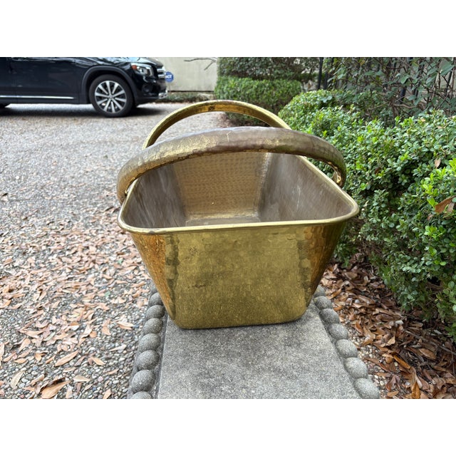 1960s Hollywood Regency Brass Basket For Sale - Image 9 of 10