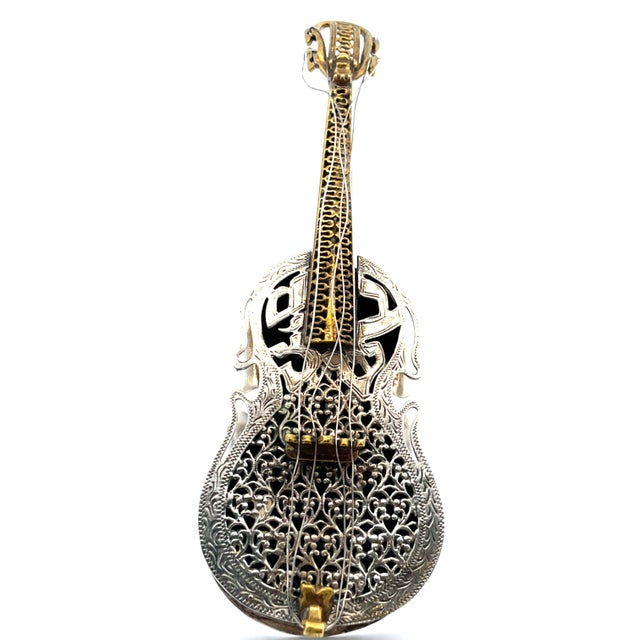 Mid 20th Century Netafim Sterling Silver 925 Filigree Judaica Spice Box Guitar For Sale - Image 9 of 10
