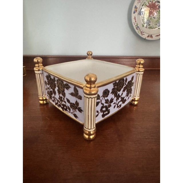 Early 20th Century Morimura French Empire Style Blue Floral Cachepot For Sale In Pittsburgh - Image 6 of 9