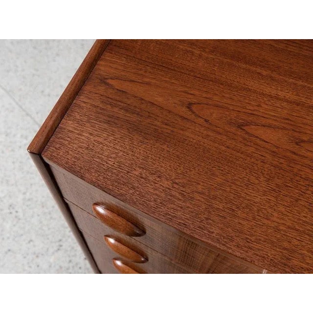 Brown Vintage Danish Chest of Drawers in Teak, 1960s For Sale - Image 8 of 10