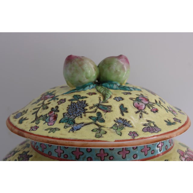Large 12” Famille Juane Chinese Porcelain Ginger Jar with a Dragon & Phoenix. Stamped Qing Dynasty, probable early to mid...
