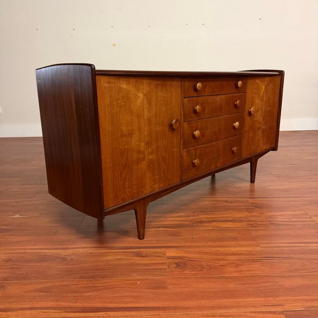 Beautiful vintage sideboard designed by John Herbert for A. Younger Furniture, winner of a 1960 Furniture Makers' Guild...