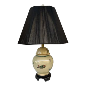 Mid Century Asian Ginger Jar Style Lamp
