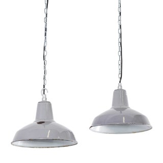 Vintage Industrial Benjamin Enamelled Pendant Lamps, 1950s, Set of 2 For Sale