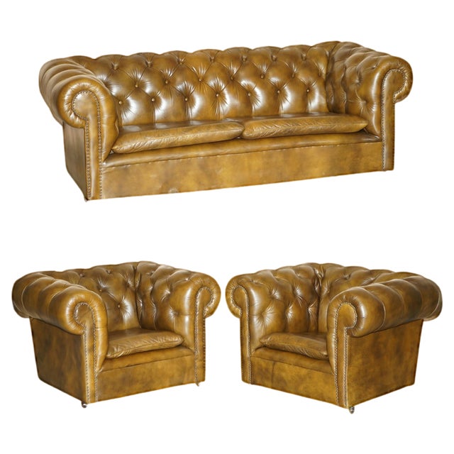 Vintage Chesterfield Sofa and 2 Club Chairs in Green Leather, Set of 3 For Sale