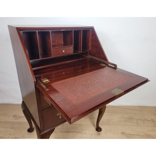 Vintage Writing Desk in Leather, 1930s For Sale - Image 3 of 18