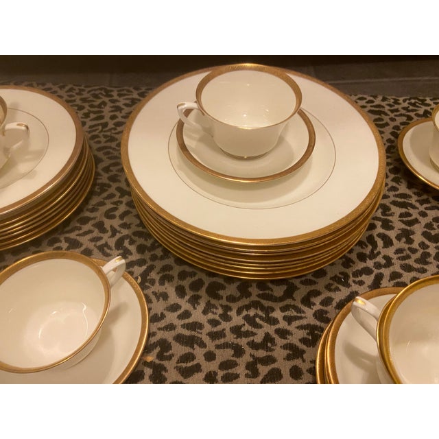 Royal Worcester 1963 Royal Worcester Coventry Fine Bone China Gold Dinnerware, 30 Pieces For Sale - Image 4 of 10