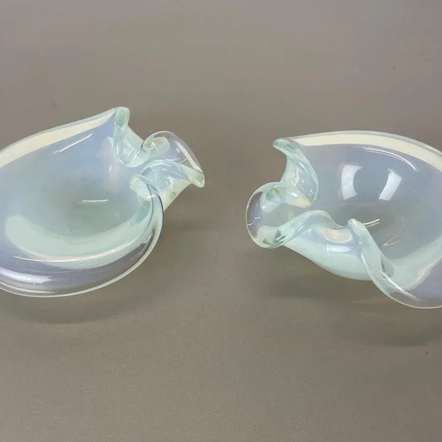 Murano Glass Shell Bowls by Antonio Da Ros Cenedese, 1960s, Set of 2 For Sale - Image 9 of 18