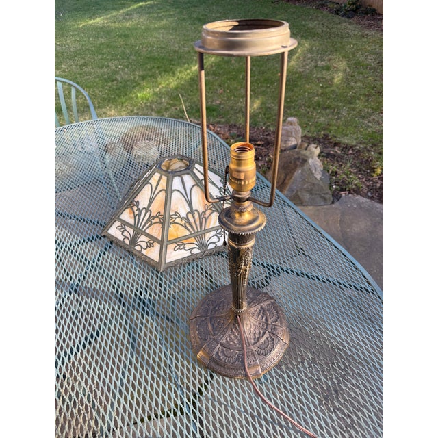 Early 20th Century American Art Nouveau Caramel Slag Glass Lamp For Sale - Image 16 of 18