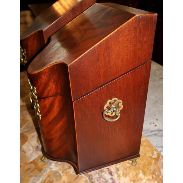 Pair of George III Antique Style Mahogany Knife Boxes Made by Southhampton For Sale - Image 4 of 14