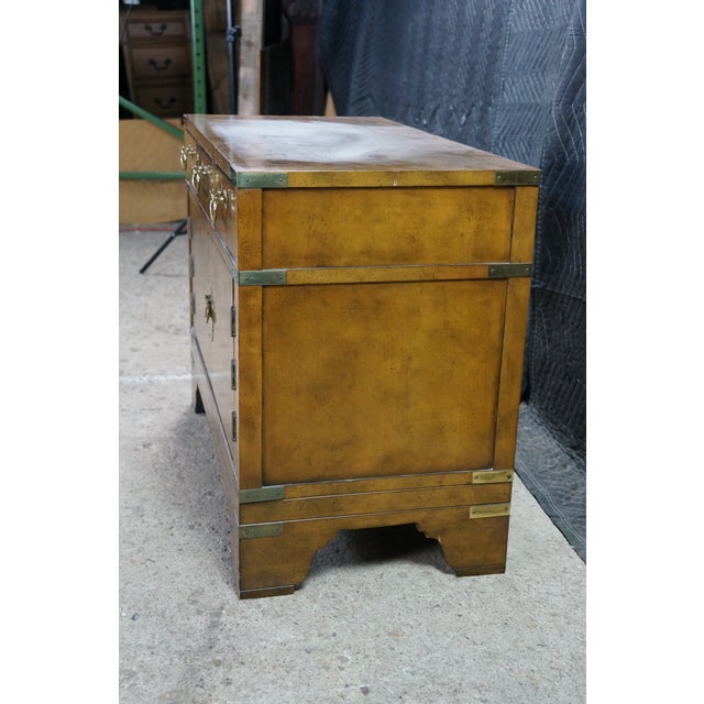 Baker Furniture Company Baker Far East Collection Walnut Burl Chinoiserie Campaign Chest Nightstand MCM For Sale - Image 4 of 9