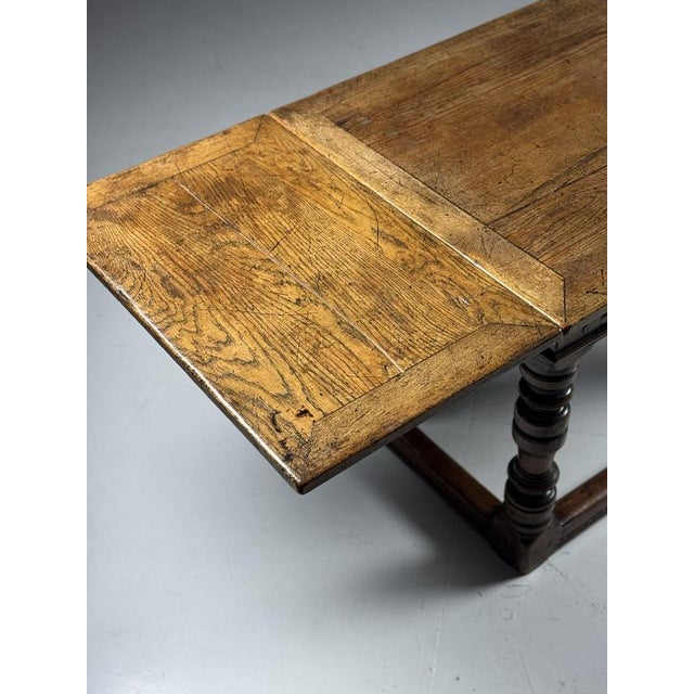 English Extendable Table, 1700 For Sale - Image 12 of 18