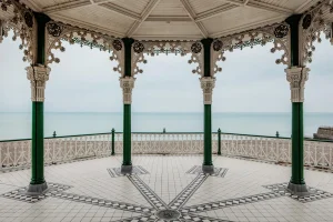 Guy Sargent, The Birdcage 1, Photograph