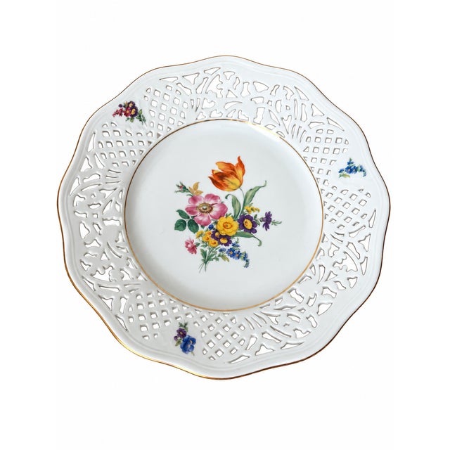 Shabby Chic 1990s Thun Czech Porcelain Pierced Floral Display Plate With Scalloped Gold-Trimmed Rim For Sale - Image 3 of 10