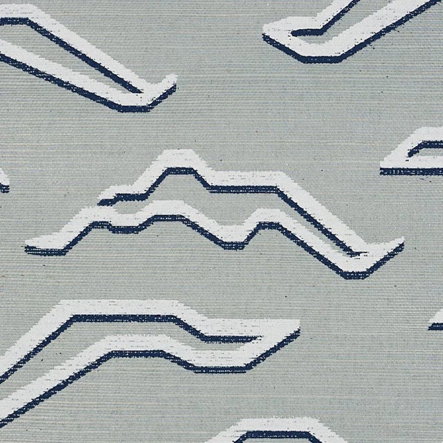 Tribal Sample - Schumacher Kata Sisal Wallpaper in Mineral For Sale - Image 3 of 5