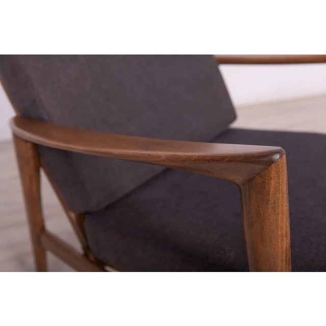 Model 300-139 Armchair from Swarzędzka Factory, 1960s For Sale - Image 10 of 13