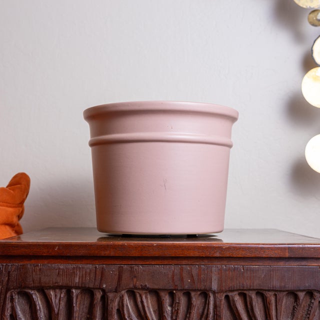 Vintage Gainey Ceramics AZ-10 Azalea planter in a soft mauve/dusty pink finish. Handcrafted in California, the planter...