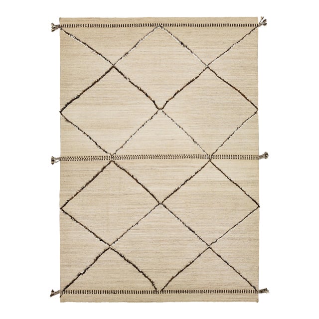10 X 15 Modern Handmade Moroccan Style Wool Rug in Beige With Tribal Design For Sale