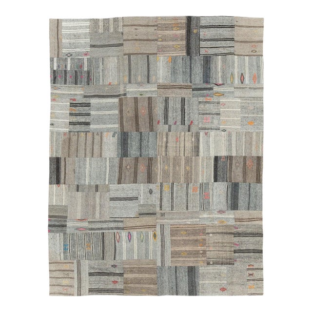 Galerie Shabab Collection Mid-20th Century Vintage Turkish Flatweave Kilim Room Size Carpet For Sale