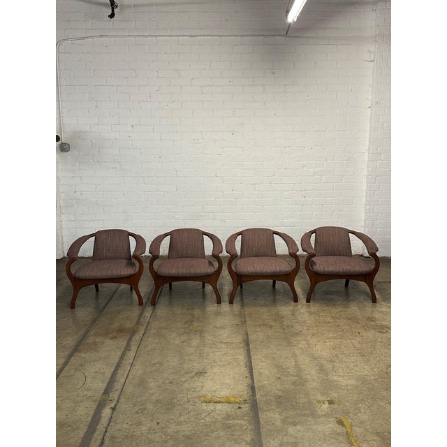 1960s Horseshoe Style Lounge Chair For Sale In Los Angeles - Image 6 of 12