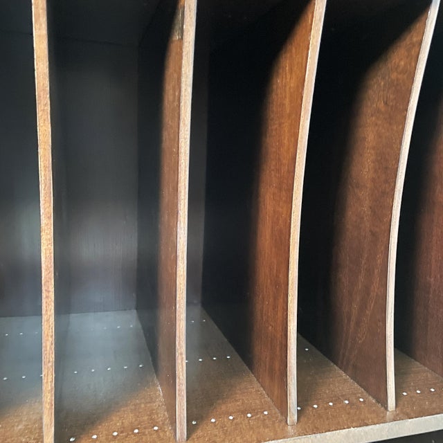 Italian Modern Cabinet by Le Corbusier for Cassina, 1990s For Sale - Image 12 of 16