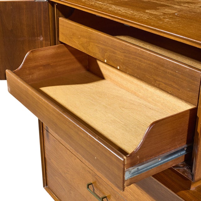 Paul McCobb Style Furnette Mid Century Walnut and Brass Highboy Dresser For Sale In Chicago - Image 6 of 7