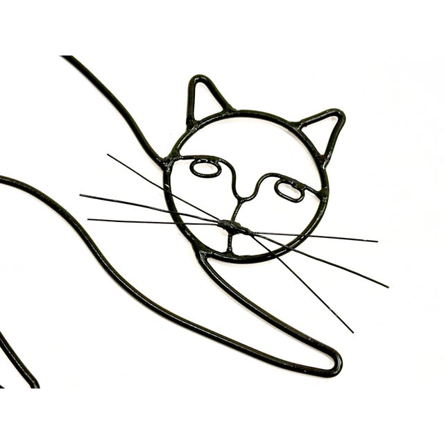 Mid-Century Modern Mid-Century Czech One Line Drawing Wall Wire Artworks with Cat, 1950s, Set of 2 For Sale - Image 3 of 7
