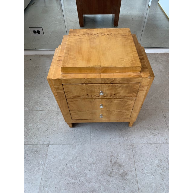 Mid-Century Art Deco Burl Wood Side Table or Night Stand For Sale - Image 4 of 12