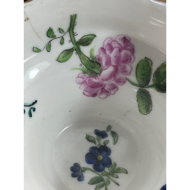 White Antique Meissen Porcelain Footed Salt Cellar Ca. 1735 Hand Painted For Sale - Image 8 of 12