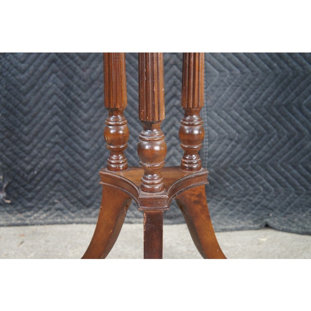 Wood Mersman Mid Century Mahogany Scalloped Fluted Pie Crust Pedestal Stand Table For Sale - Image 7 of 10