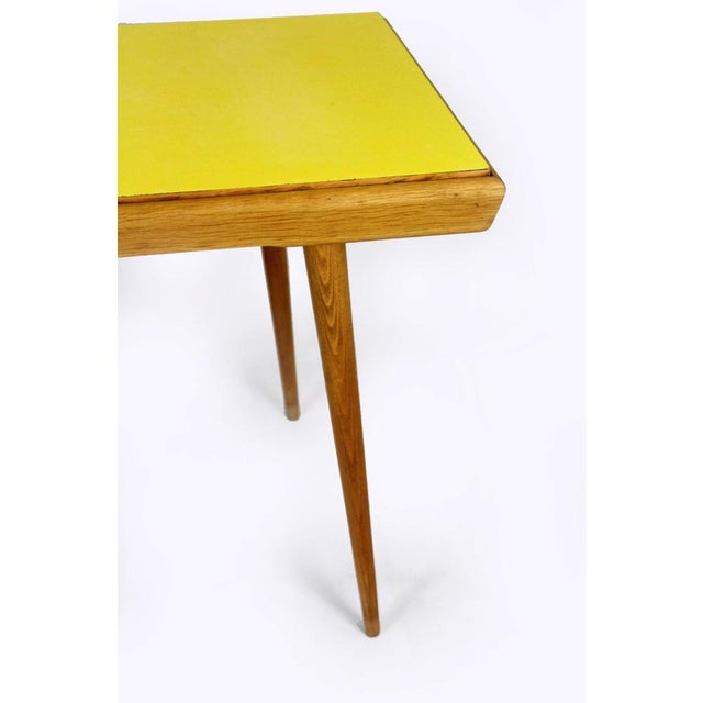 1960s Coffee Table with Double-Sided Formica Top from Interier Praha, Former Czechoslovakia, 1960s For Sale - Image 5 of 18
