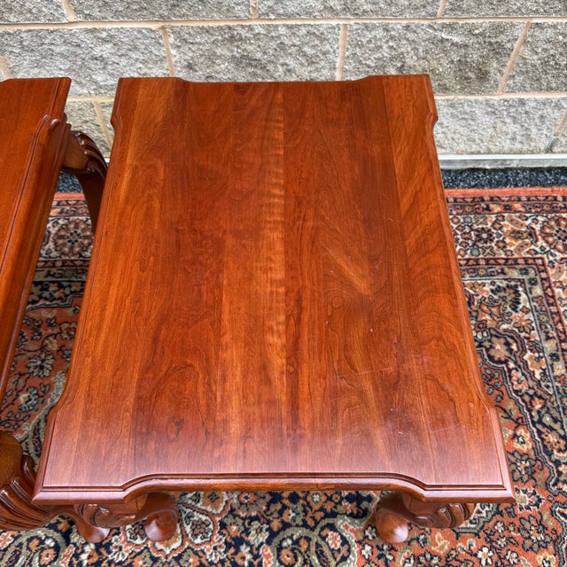 Ethan Allen 1990s Knob Creek Penn Manor Collection Queen Anne Solid Cherry Tea Tables - A Pair (31-8224) For Sale - Image 4 of 17