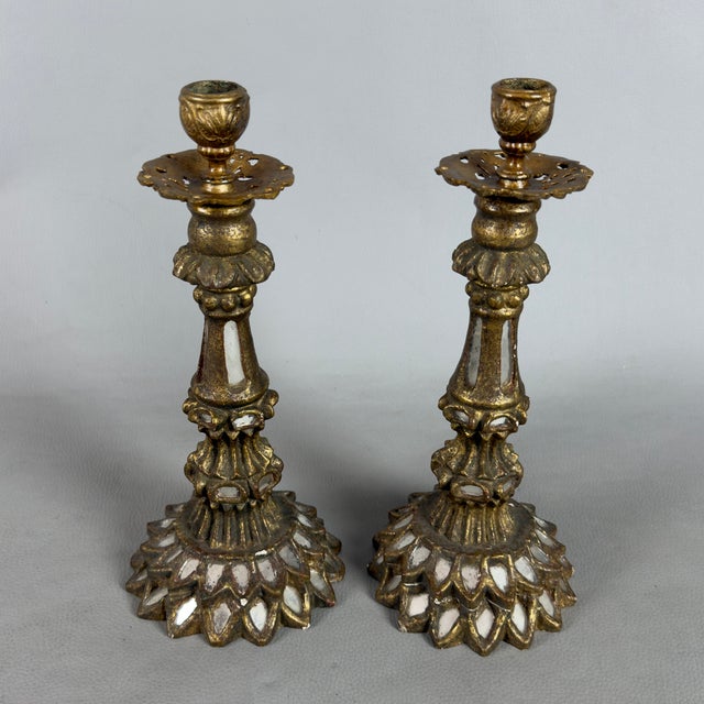 Antique Candlesticks in Gilded Wood, Brass, Mirrored Glass, Set of 2 For Sale - Image 5 of 11