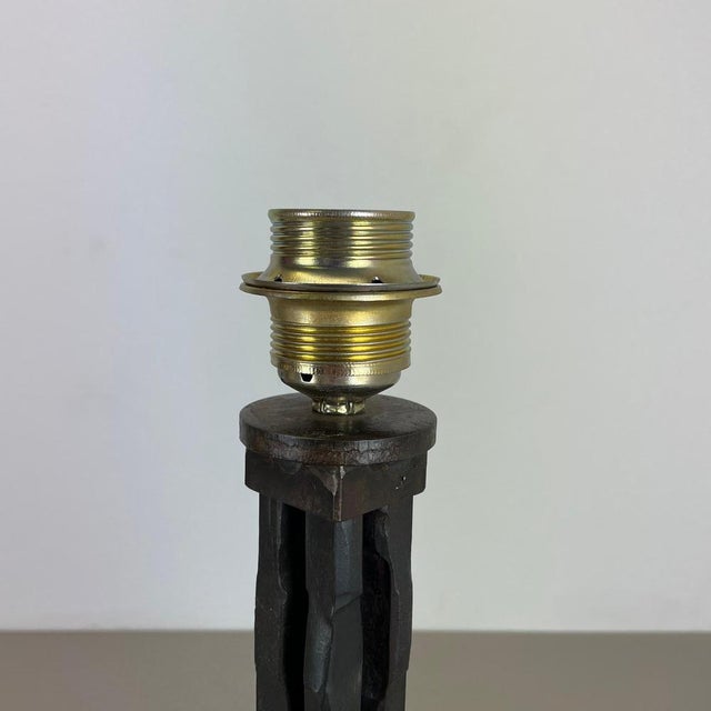 Sculptural Brutalist Cast Iron Table Light attributed to Lothar Klute, Germany, 1970s For Sale - Image 12 of 18