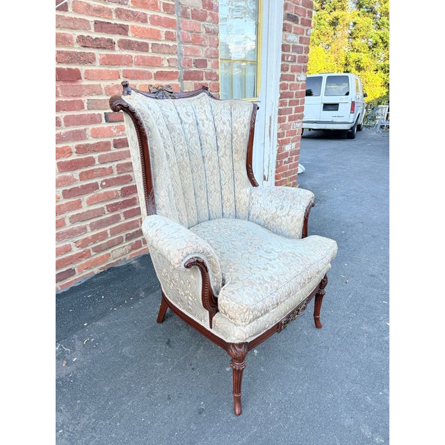 Early 20th Century Hollywood Regency Carved Mahogany Stained Wood Barrel-Back Lounge Chair For Sale - Image 10 of 17