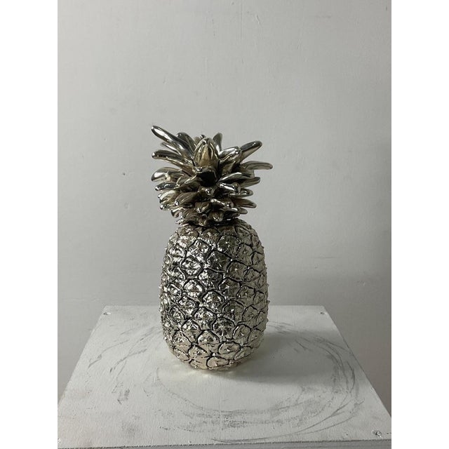 Metal foil sculpture with pineapple shape in perfect condition. Attributable to the Italian designer Marcello Giorgio. The...