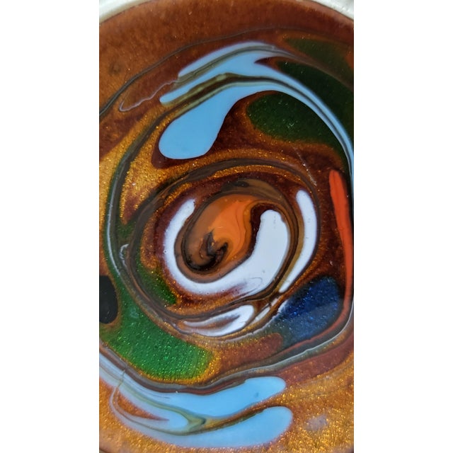 1960s Modernist Enamel Swirl Wall Hooks, 1960s, Set of 5 For Sale - Image 5 of 6