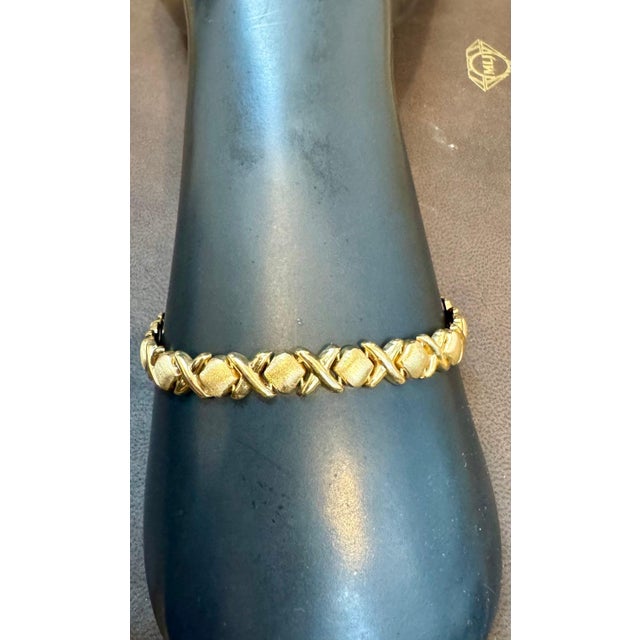 Vintage 14 Karat Yellow Gold 12 Gm X link Bracelet Unisex, 8 Inch Long It is nicely polished and stamped for authenticity....