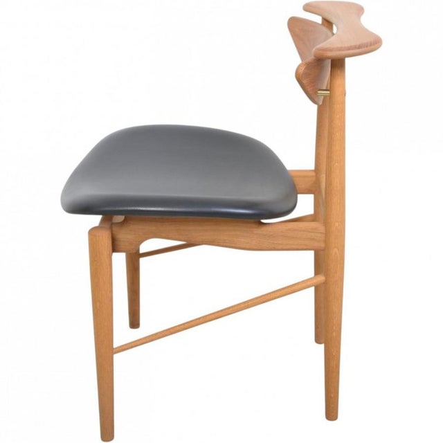 Reading Chair in Oak and Walnut by Finn Juhl, 2020 For Sale - Image 11 of 14