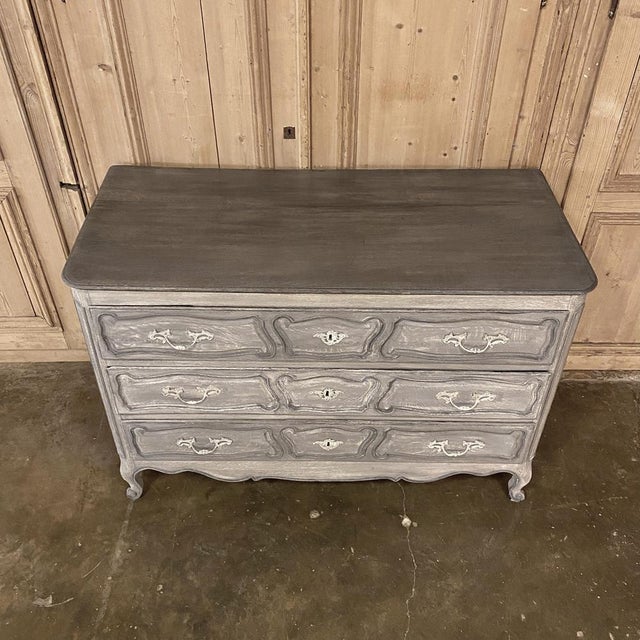 Gray 18th Century Country French Painted Commode For Sale - Image 8 of 15