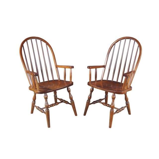 American Late 20th Century 2 Amish Oak High Spindle Bow Back Windsor Dining Armchairs For Sale - Image 3 of 13