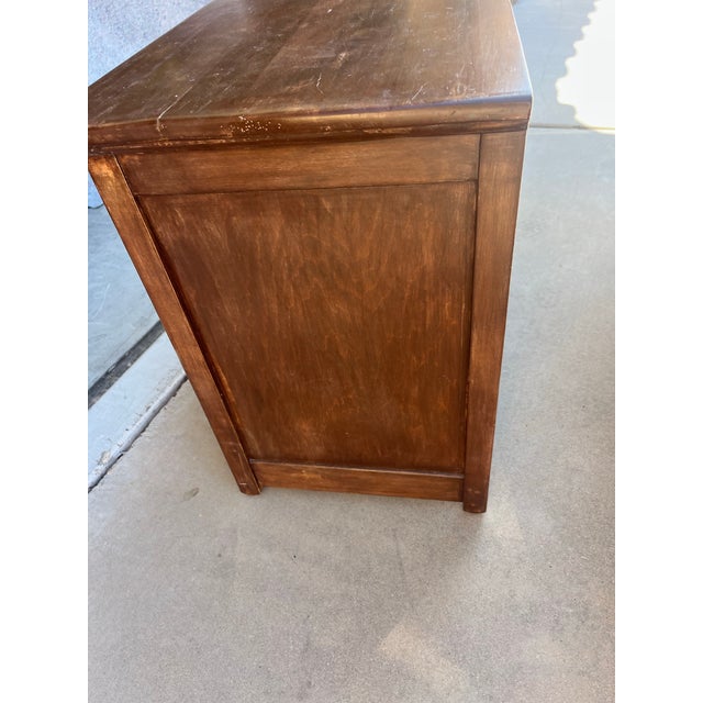 Wood Vintage Federalist Style Chest of Drawers Dresser For Sale - Image 7 of 12