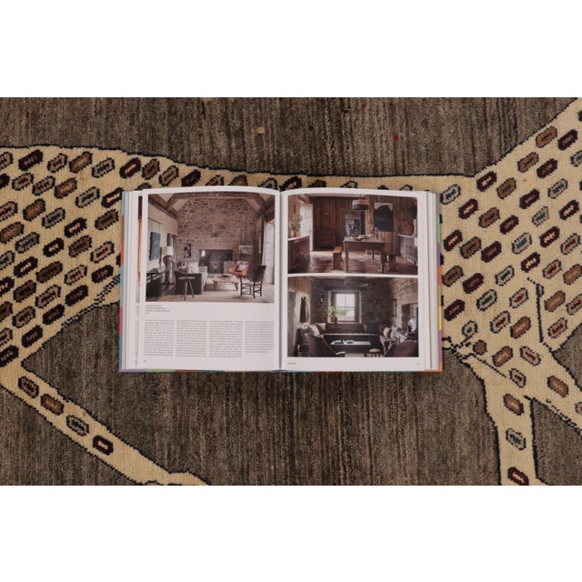 Vintage Gabbeh Persian Runner, Gray With Tribal Lion Pictorial - Rug & Kilim For Sale - Image 9 of 10