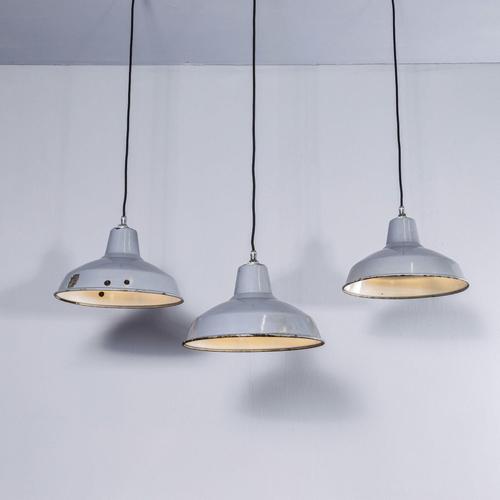 Industrial Industrial Grey Enamelled Pendant Lamp from Benjamin, 1950s For Sale - Image 3 of 11