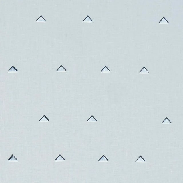 Schumacher X Caroline Z Hurley Overlapping Triangles Fabric In Navy And White On Sky For Sale