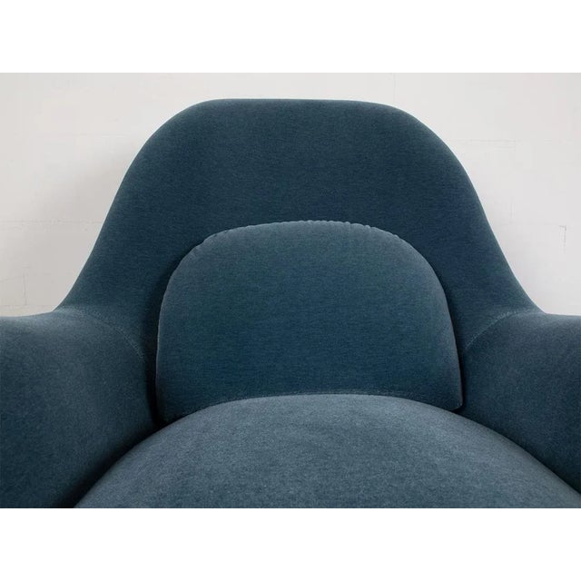 Early 21st Century Set of Swoon Lounge Chair and Ottoman by Space Copenhagen for Fredericia, 2021 For Sale - Image 5 of 14