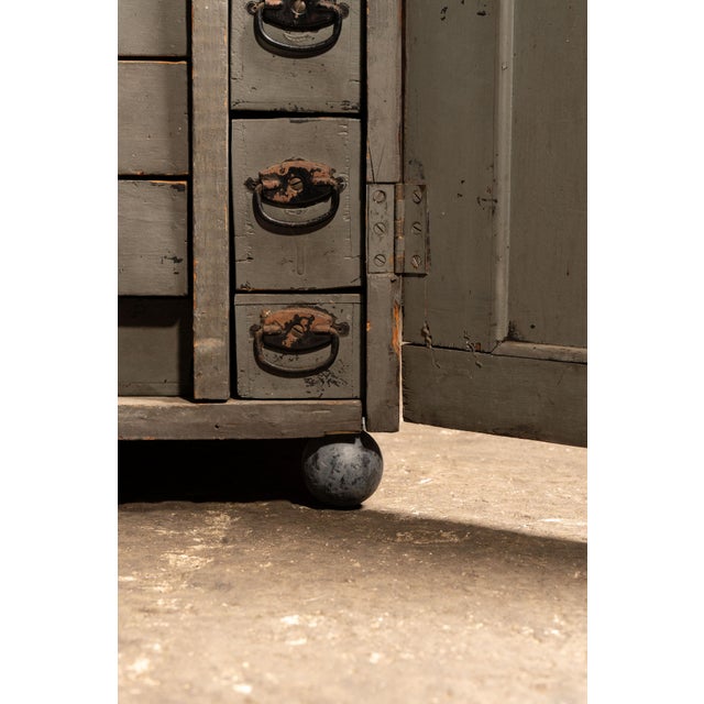 Gray Antique Chippy 17-Drawer Wooden Workshop Parts Cabinet For Sale - Image 8 of 13