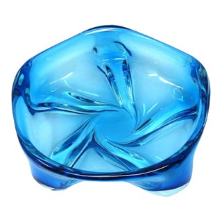 1960s Iwatsu Blue Blown Glass Decorative Bowl For Sale